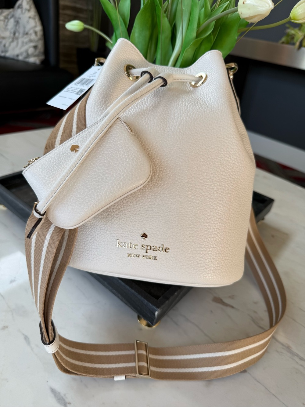 New Kate Spade Rosie Leather Large Bucket Bag Parchment - Picture 15 of 16